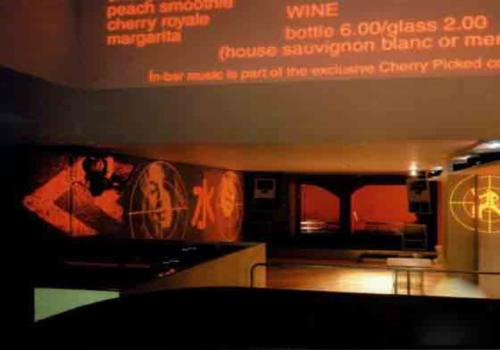 國(guó)外酒吧設(shè)計(jì)薈萃  櫻桃醬酒吧設(shè)計(jì)圖片欣賞