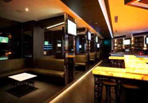 酒吧設計說明:1-Altitude摩天酒吧設計效果圖欣賞