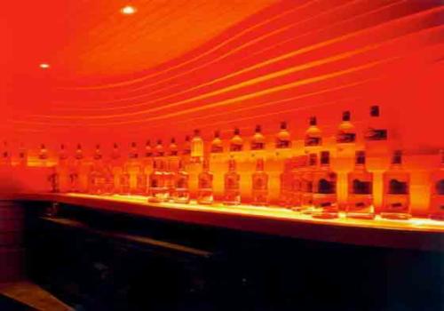 “頌”酒吧設(shè)計帶來音樂快感  音樂酒吧設(shè)計說明