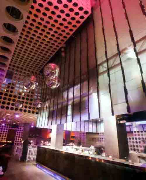 酒吧設計效果圖超凡脫俗  穆斯酒吧設計給你非常體驗