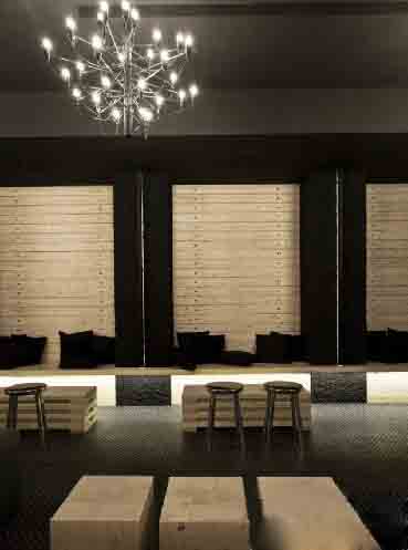 國外紅酒吧設計圖  簡單素雅的原木風格