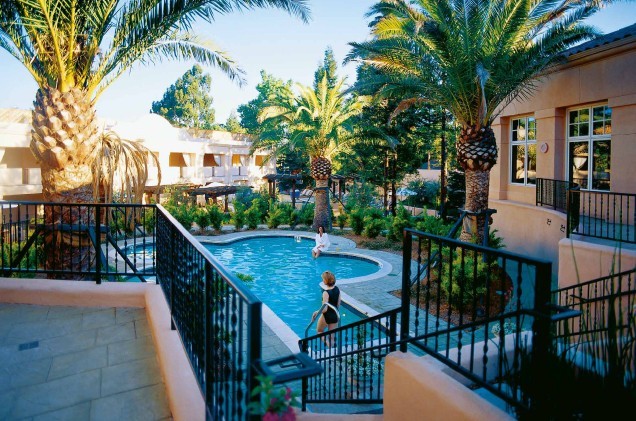 索諾馬費爾蒙酒店洗浴中心設(shè)計效果圖