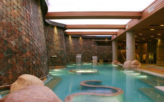 洗浴設(shè)計傳統(tǒng)與新潮的結(jié)合 四季洗浴會所設(shè)計方案介紹