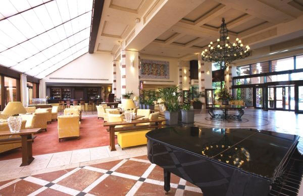 奢華洗浴彰顯王者風(fēng)范 西班牙度假洗浴會所設(shè)計