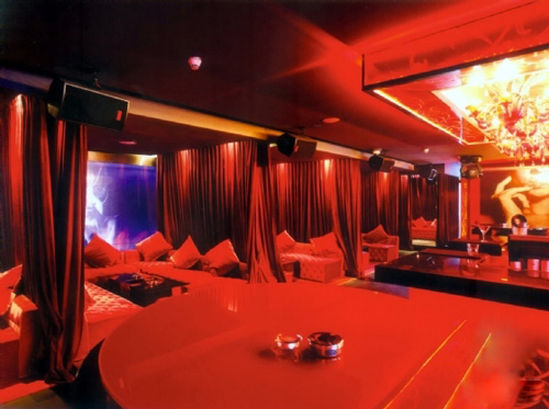 上海外灘人氣最高的酒吧設(shè)計(jì)  Bar-Rouge音樂酒吧設(shè)計(jì)欣賞