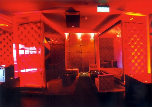 上海外灘人氣最高的酒吧設(shè)計(jì)  Bar-Rouge音樂酒吧設(shè)計(jì)欣賞