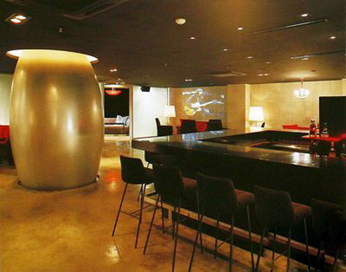 都市主題酒吧設(shè)計(jì)  閣樓酒吧設(shè)計(jì)圖欣賞