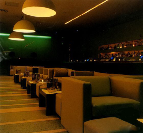 創(chuàng)意趣味空間   國(guó)外個(gè)性小酒吧設(shè)計(jì)欣賞