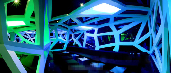 超前衛(wèi)的個(gè)性創(chuàng)意酒吧   Sentidos 酒吧設(shè)計(jì)圖欣賞