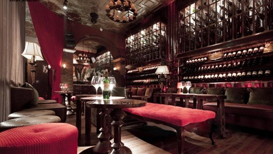 復(fù)古奢華   成都1982紅酒音樂酒吧設(shè)計(jì)欣賞