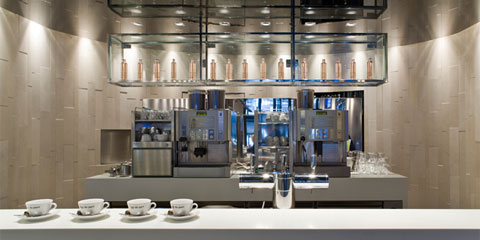 時尚空間   法國圣特羅佩杜港酒吧設計圖欣賞