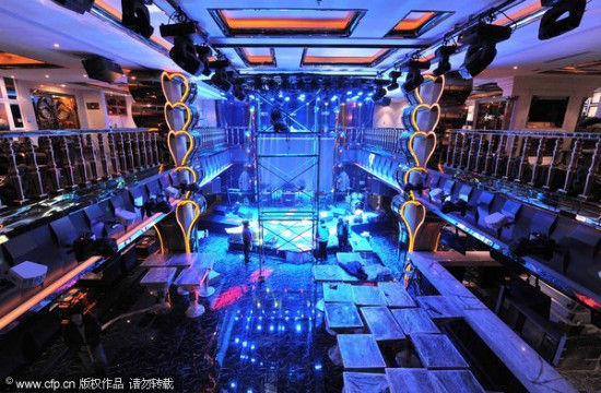 3000萬(wàn)超奢華酒吧裝修    小沈陽(yáng)酒吧內(nèi)景曝光