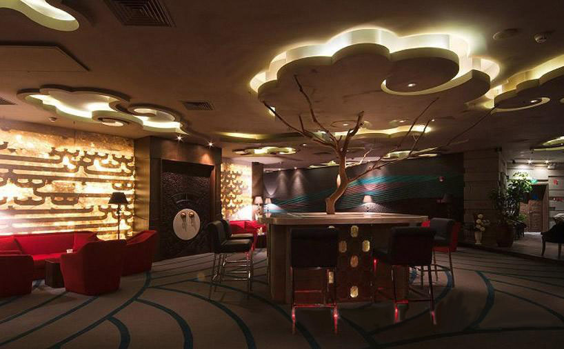 特色主題酒吧設(shè)計(jì)方案欣賞  朗朗高檔俱樂部