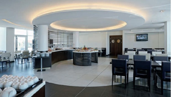 簡(jiǎn)潔時(shí)尚的商務(wù)酒店設(shè)計(jì)欣賞  意大利羅馬Z3酒店