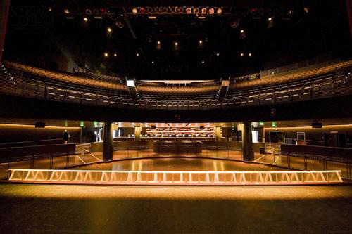 設計與表演  洛杉磯Nokia音樂酒吧設計欣賞