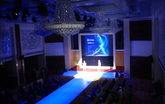 大型酒吧燈光設計實例  東莞演藝吧舞臺燈光設計圖欣賞