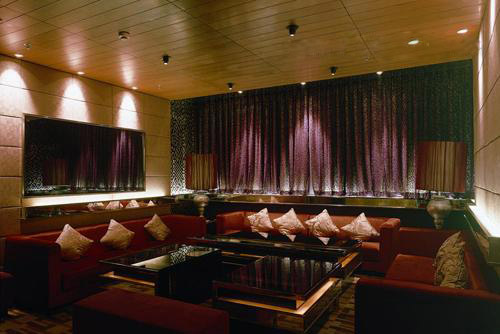 超震撼的現(xiàn)代古典式主題酒吧設(shè)計(jì)案例欣賞