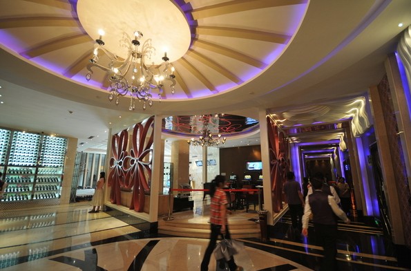 KTV設(shè)計(jì),KTV設(shè)計(jì)效果圖欣賞