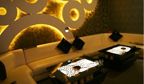 歌巢量販?zhǔn)絢tv設(shè)計(jì)效果圖欣賞