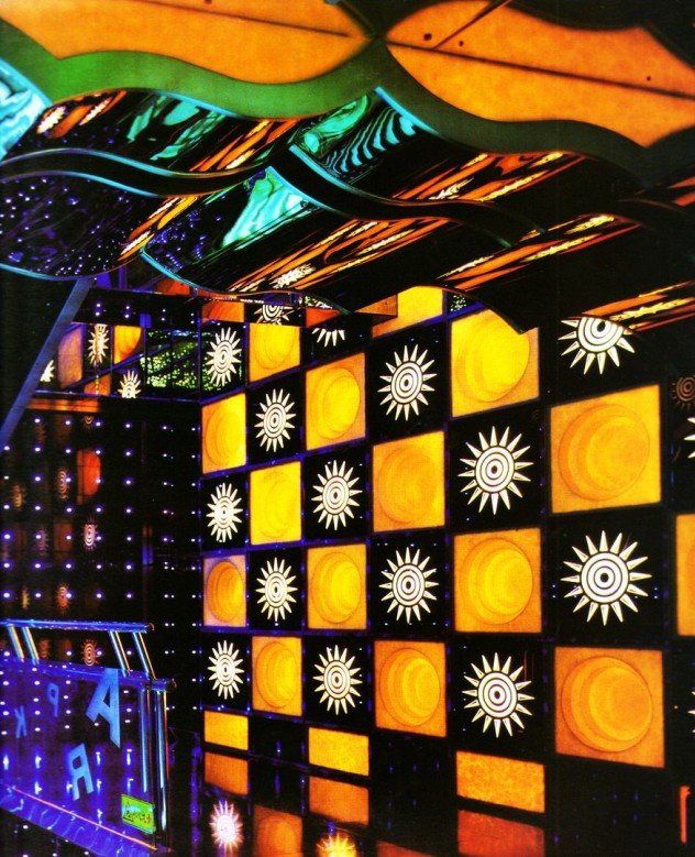 色彩喚起情緒 廣東加洲陽光娛樂會所設(shè)計欣賞