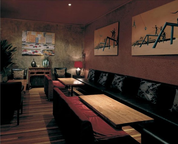 展現(xiàn)獨特的西域風(fēng)情 上海石榴酒吧設(shè)計圖欣賞