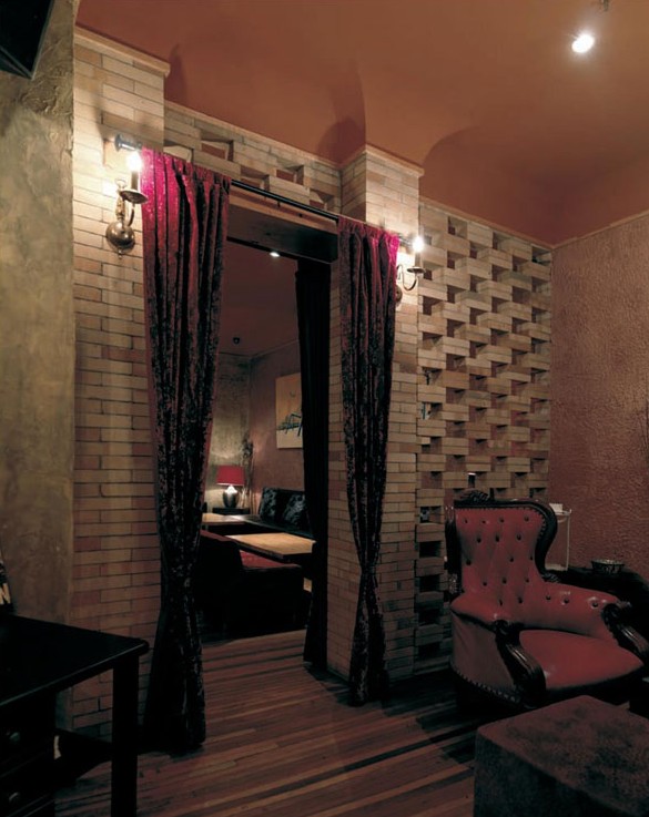 展現(xiàn)獨特的西域風(fēng)情 上海石榴酒吧設(shè)計圖欣賞