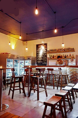 北京城最具創(chuàng)意的前衛(wèi)酒吧設(shè)計案例  庵iori酒吧