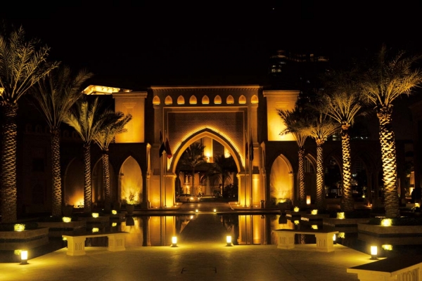 迪拜老城宮殿酒店:重現(xiàn)一千零一夜的童話故事