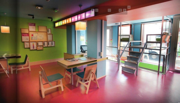 巴黎喜馬蒂奇酒店 推崇都市生態(tài)住宿的設(shè)計(jì)理念