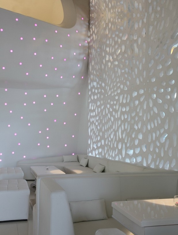 傳統(tǒng)酒吧的設計式樣在LlPS被徹底顛覆