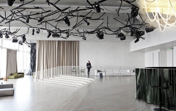 搖滾重地——巴黎ELECTRIC酒吧俱樂部設(shè)計