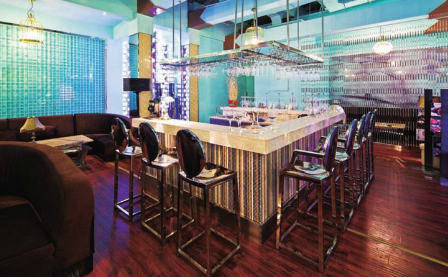 成都九拍樂府音樂酒吧設(shè)計 傳統(tǒng)元素被利用得熱烈而又時尚