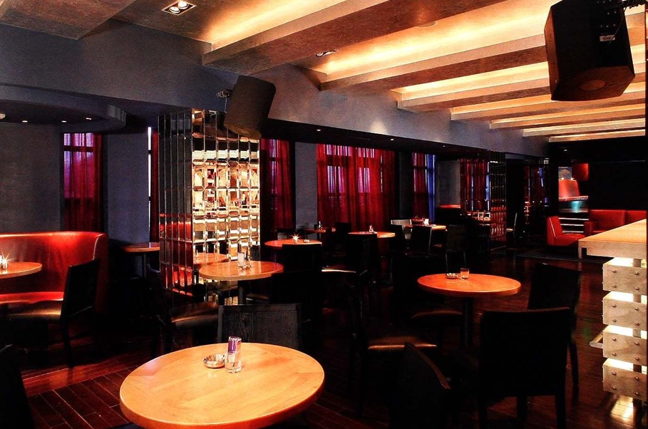 動(dòng)感另類 三度音樂(lè)沙龍酒吧設(shè)計(jì)圖欣賞