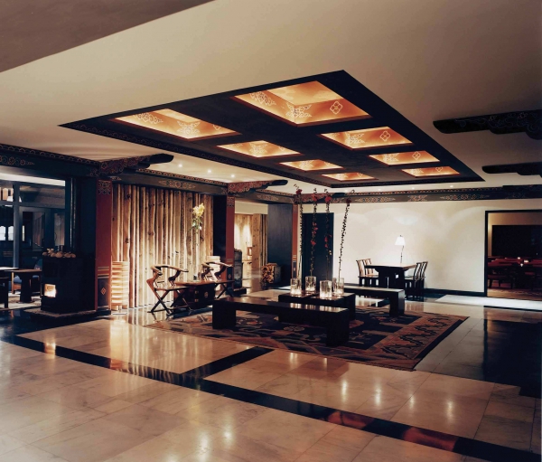 不丹帕羅烏瑪度假酒店設(shè)計(jì) 將當(dāng)?shù)氐淖匀毁Y源帶入室內(nèi)