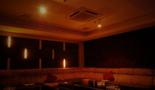 金碧輝煌KTV設(shè)計