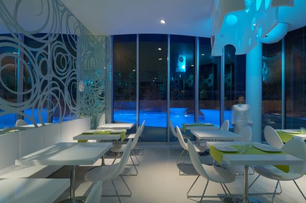 現(xiàn)代豪華酒店設(shè)計(jì)