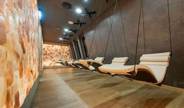 阿夸多姆溫泉洗浴中心設(shè)計(jì)