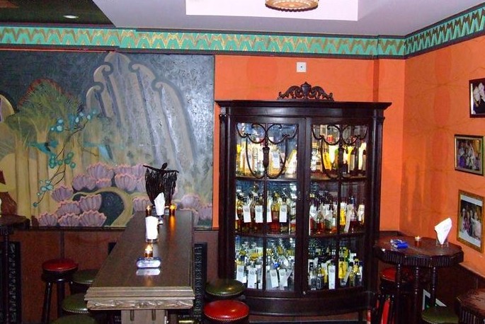 蘇西黃酒吧設(shè)計(jì)