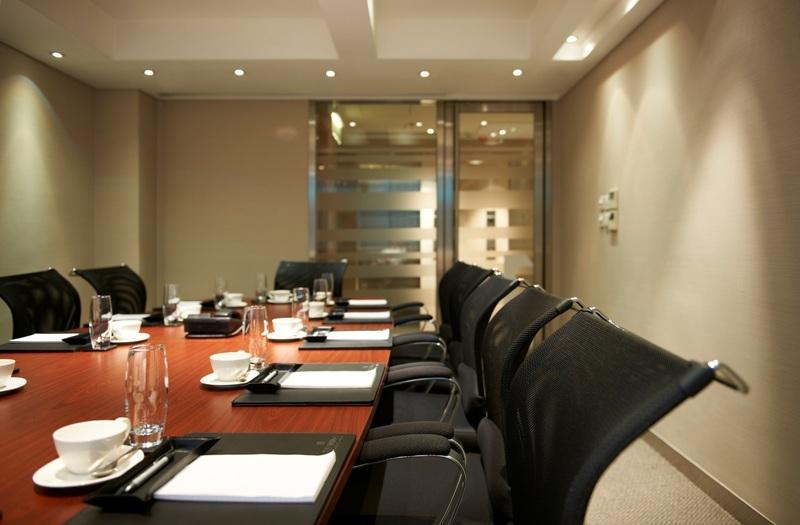 現(xiàn)代簡約主義風(fēng)格設(shè)計的香港芬名酒店