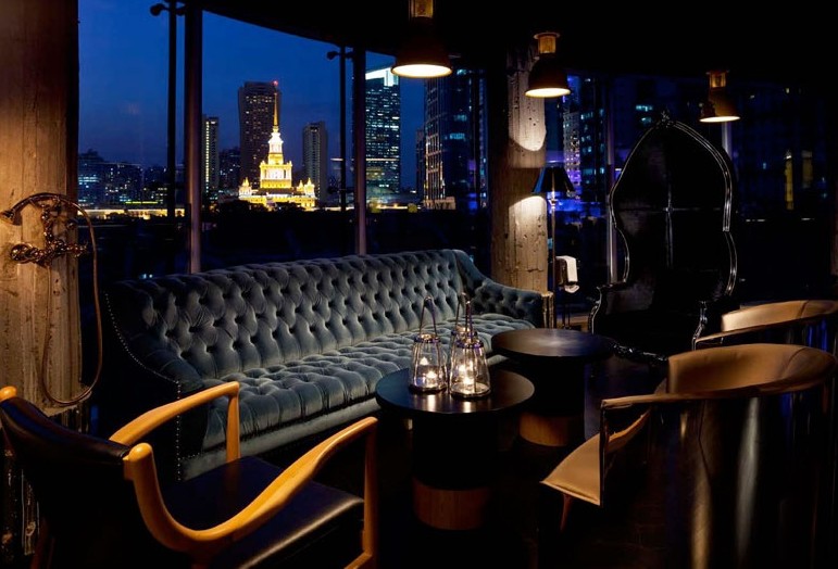 高端酒吧會(huì)所設(shè)計(jì) 現(xiàn)代與懷舊的碰撞