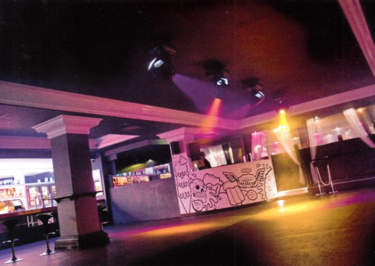 Kandie酒吧俱樂部設(shè)計