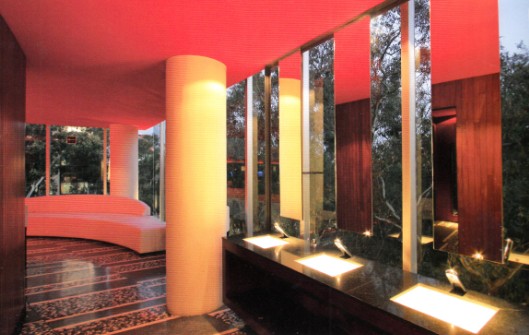 “尼莎”酒吧夜店設(shè)計(jì) 給人帶來強(qiáng)烈的視覺娛樂