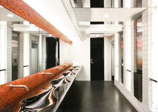 蒙特利爾藝術(shù)廣場(chǎng)沙龍酒吧設(shè)計(jì)欣賞