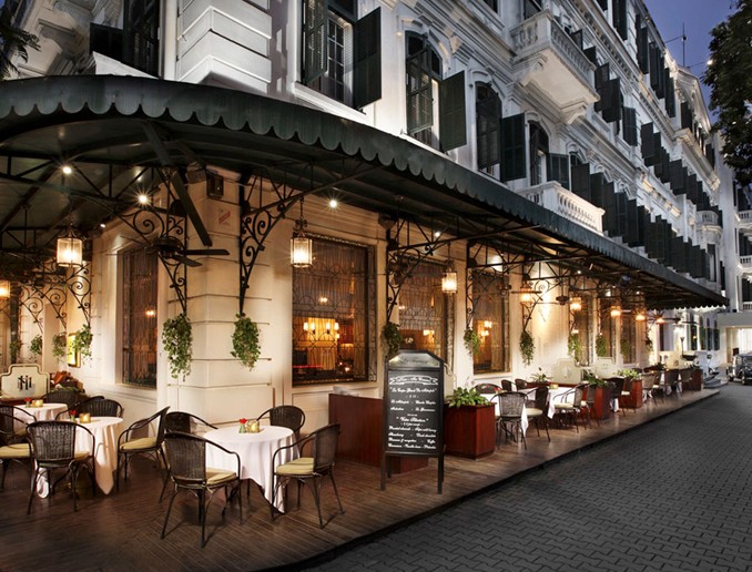 新藝術(shù)風(fēng)格酒吧設(shè)計